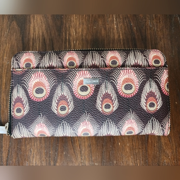 Pineda Covalin Brown Peacock Zip-around Wallet - Picture 3 of 9